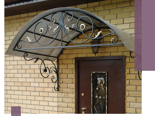 Изготовление козырьков из металла под ключ в Кумертау