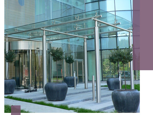 Навесы из стекла на заказ в Кумертау — монтаж и установка