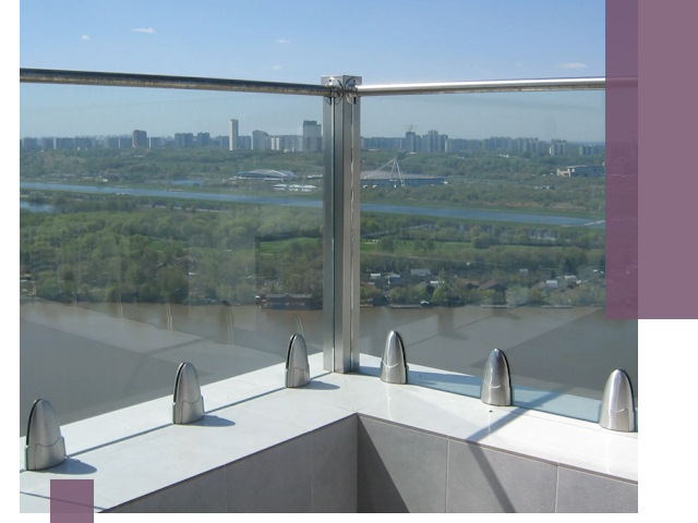 Стеклянные парапеты премиум класса в Кумертау для домов и бизнесов